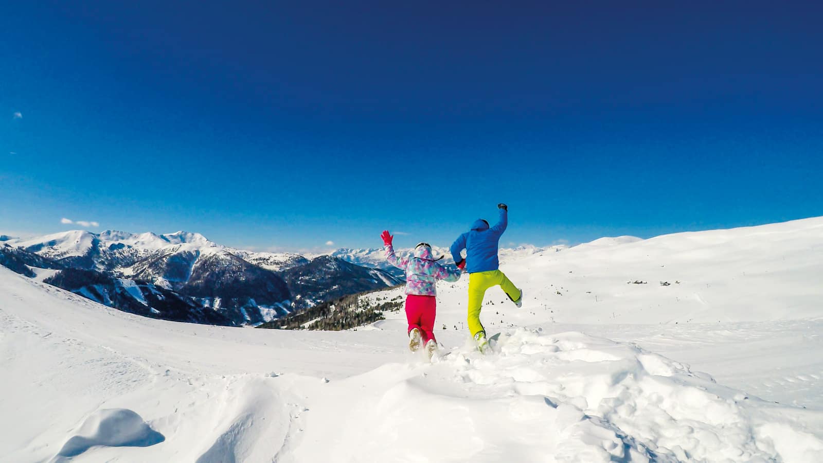 Mit der SKI & BERG CARD in die kleinen und mittleren Skigebiete.