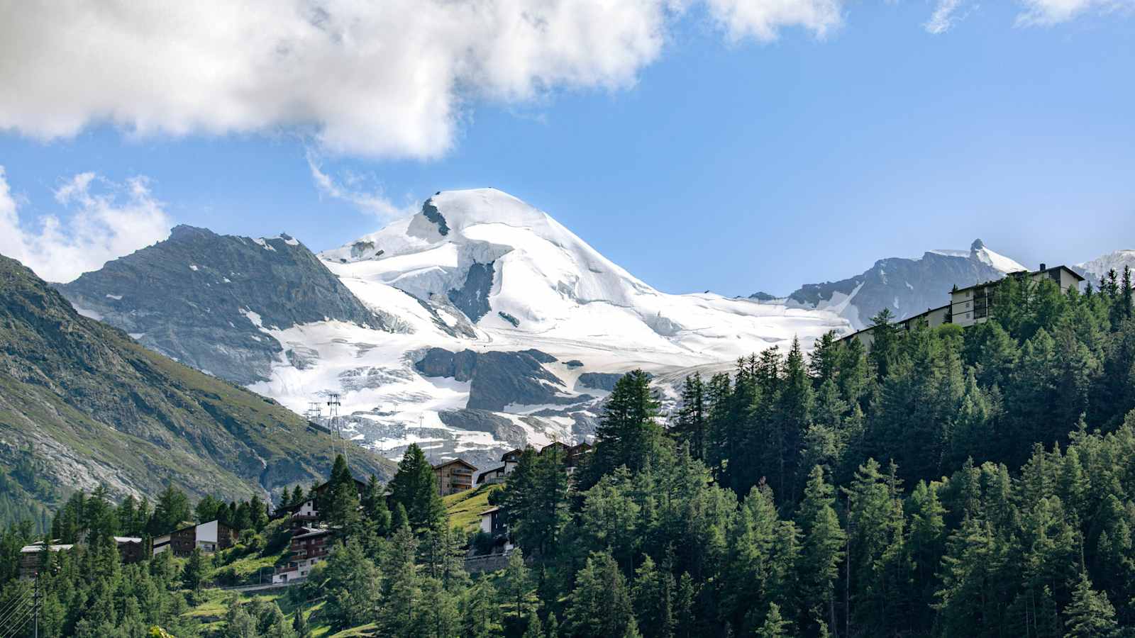 Das Allalinhorn zählt zu den leichteren Viertausendern.