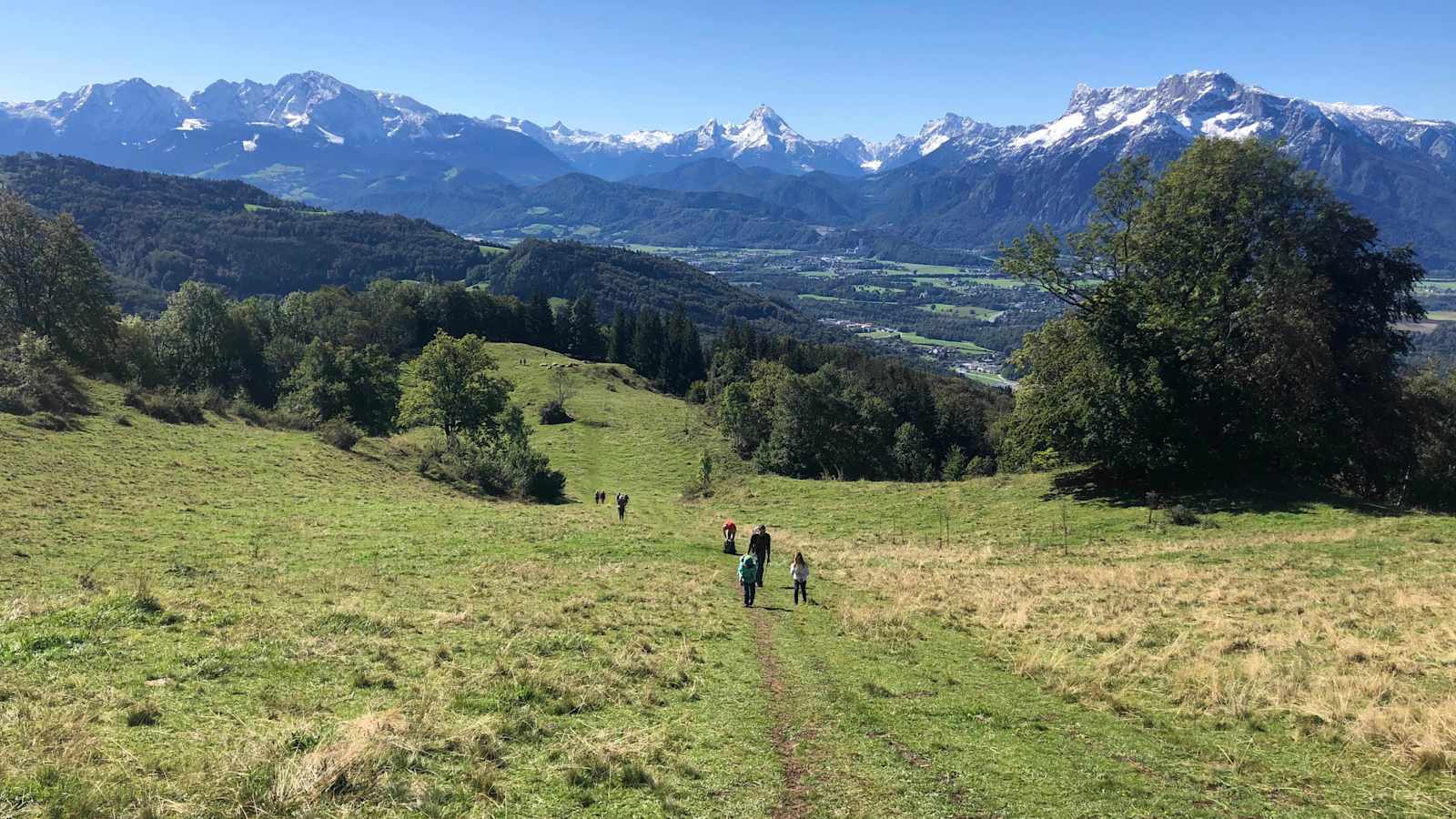 Wandern an der frischen Luft und mit Abstand ist beliebt wie nie zuvor