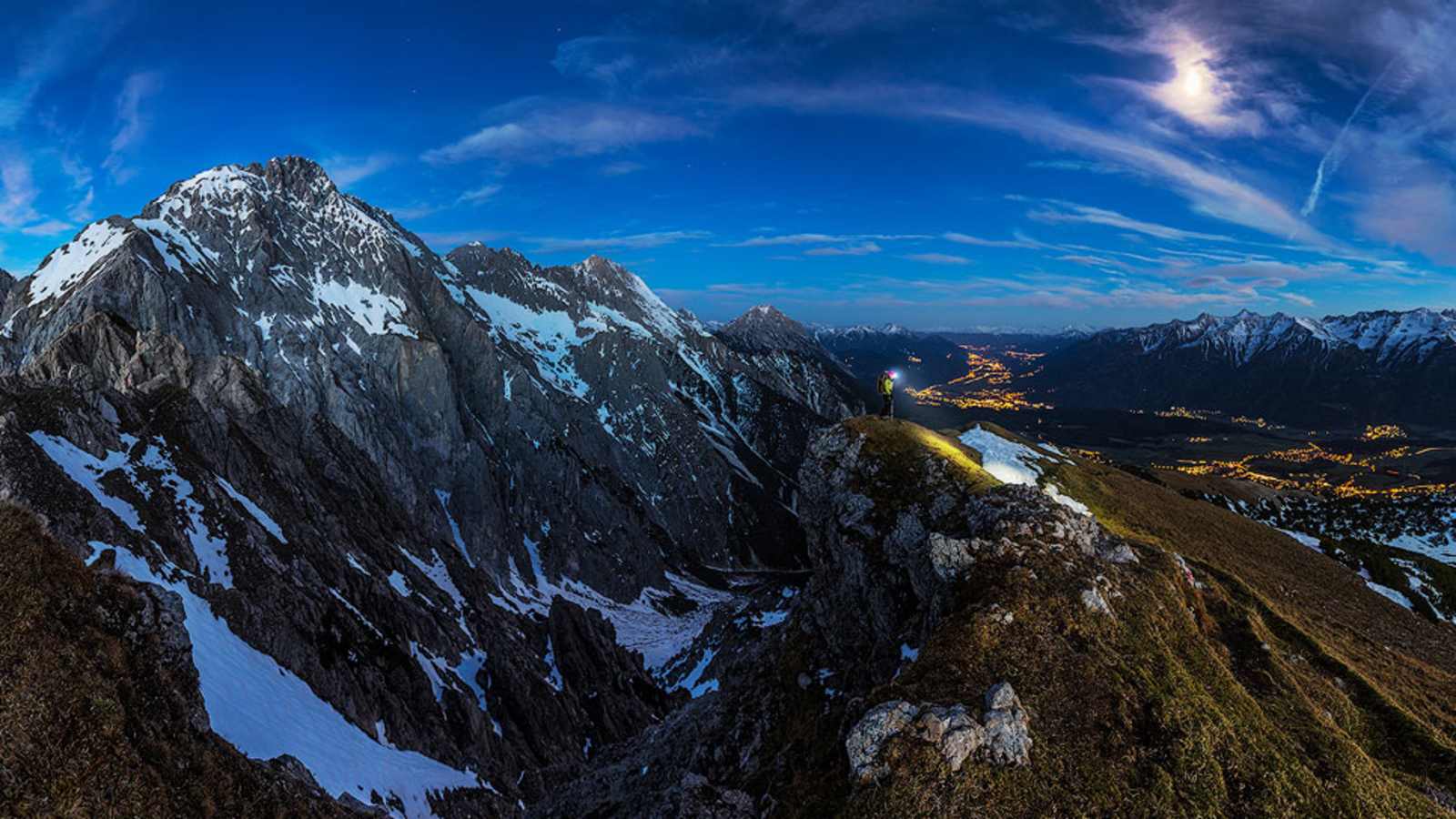 Mond-Aufnahme von der Wankspitze in Tirol