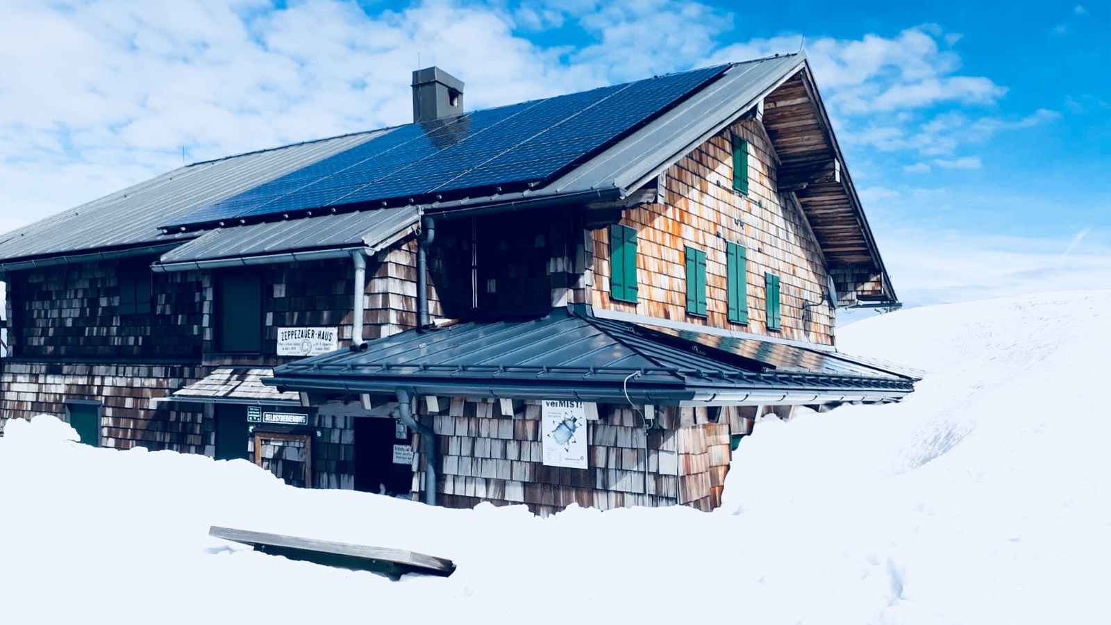 Zeppezauerhaus im Winter