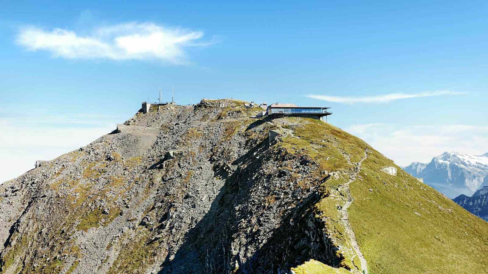 Wandern Niesen Schweiz Bergwelten