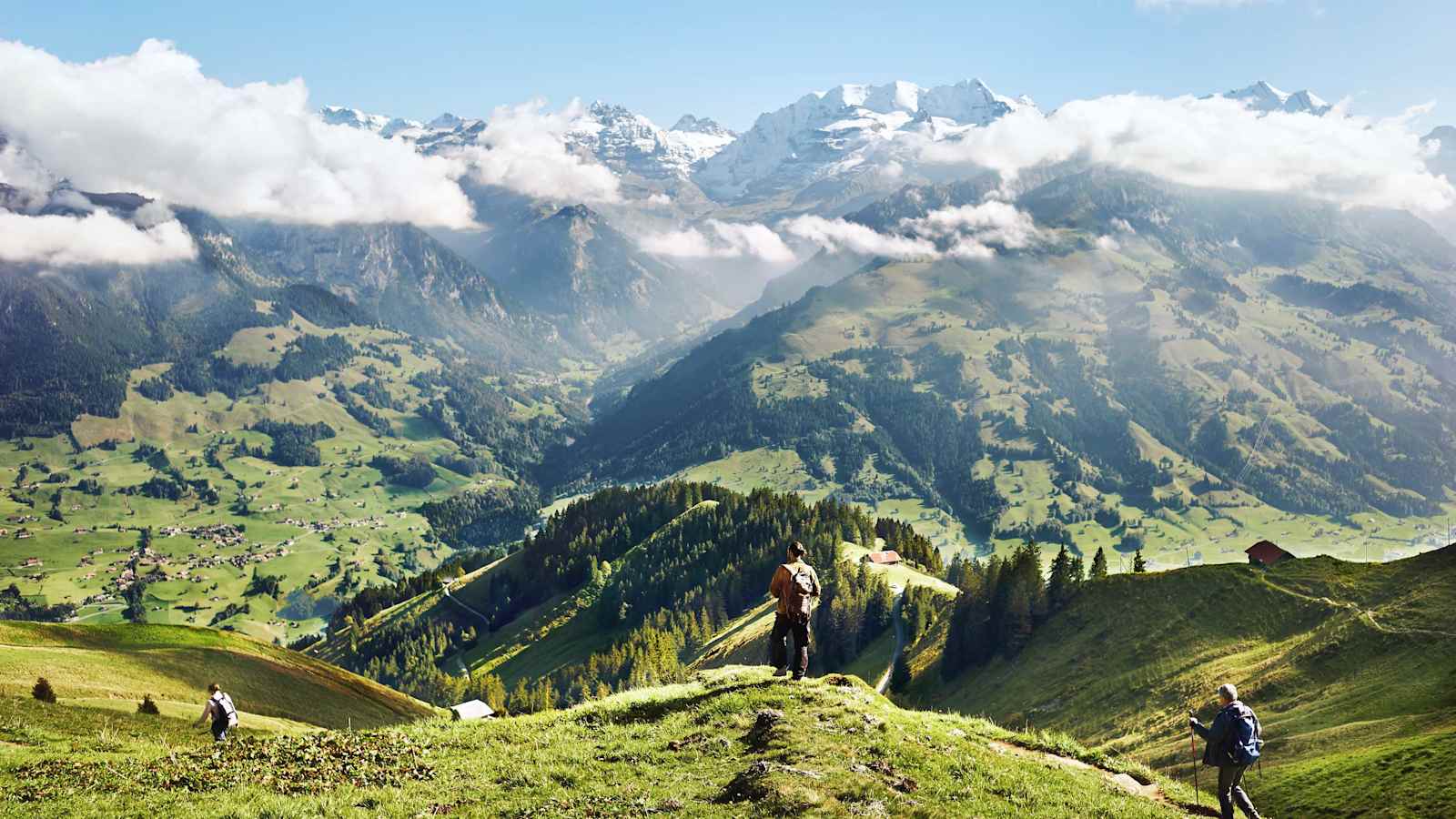 Wandern Niesen Schweiz Bergwelten