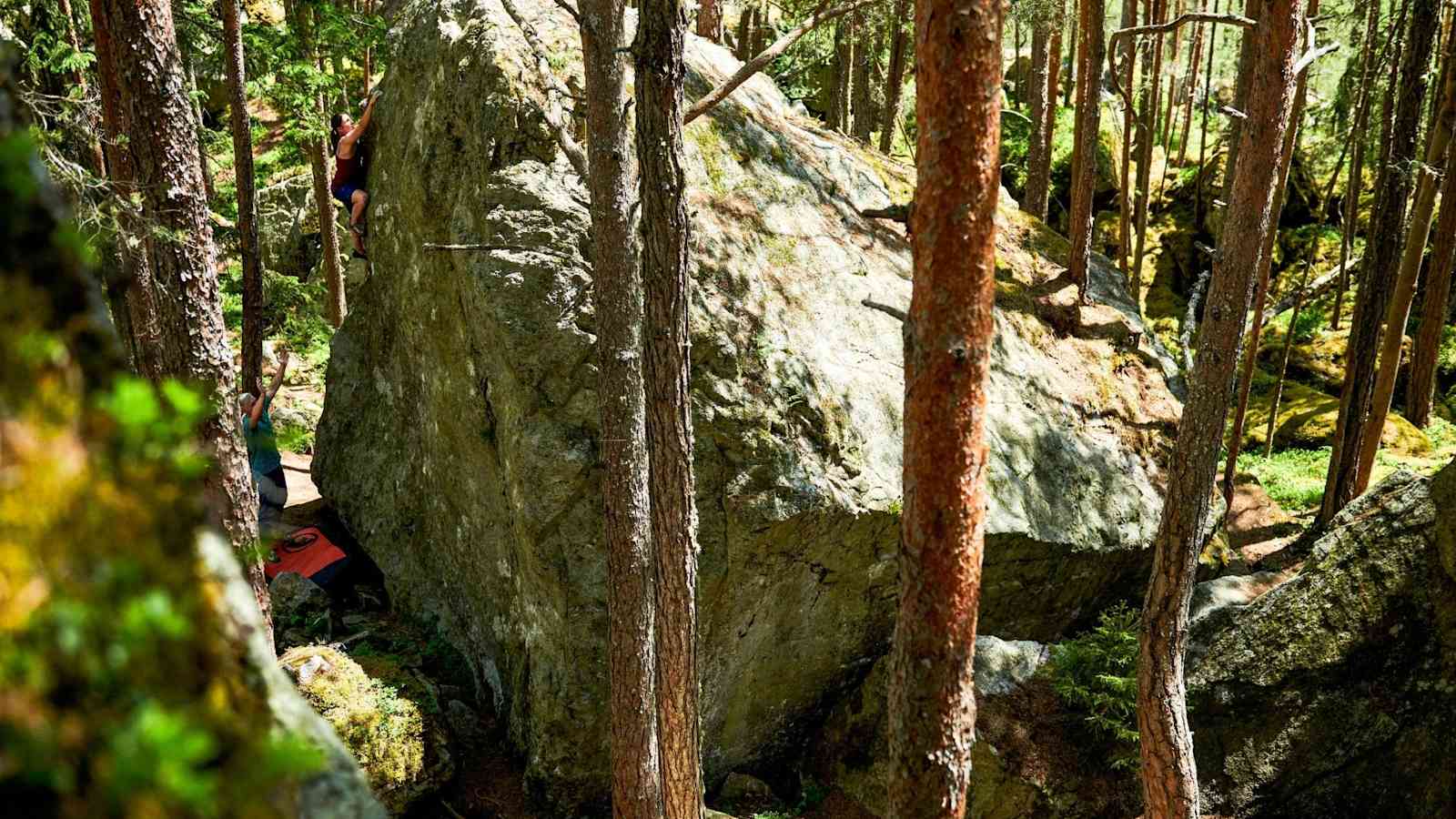 Babsi auf einem der "Giganten"