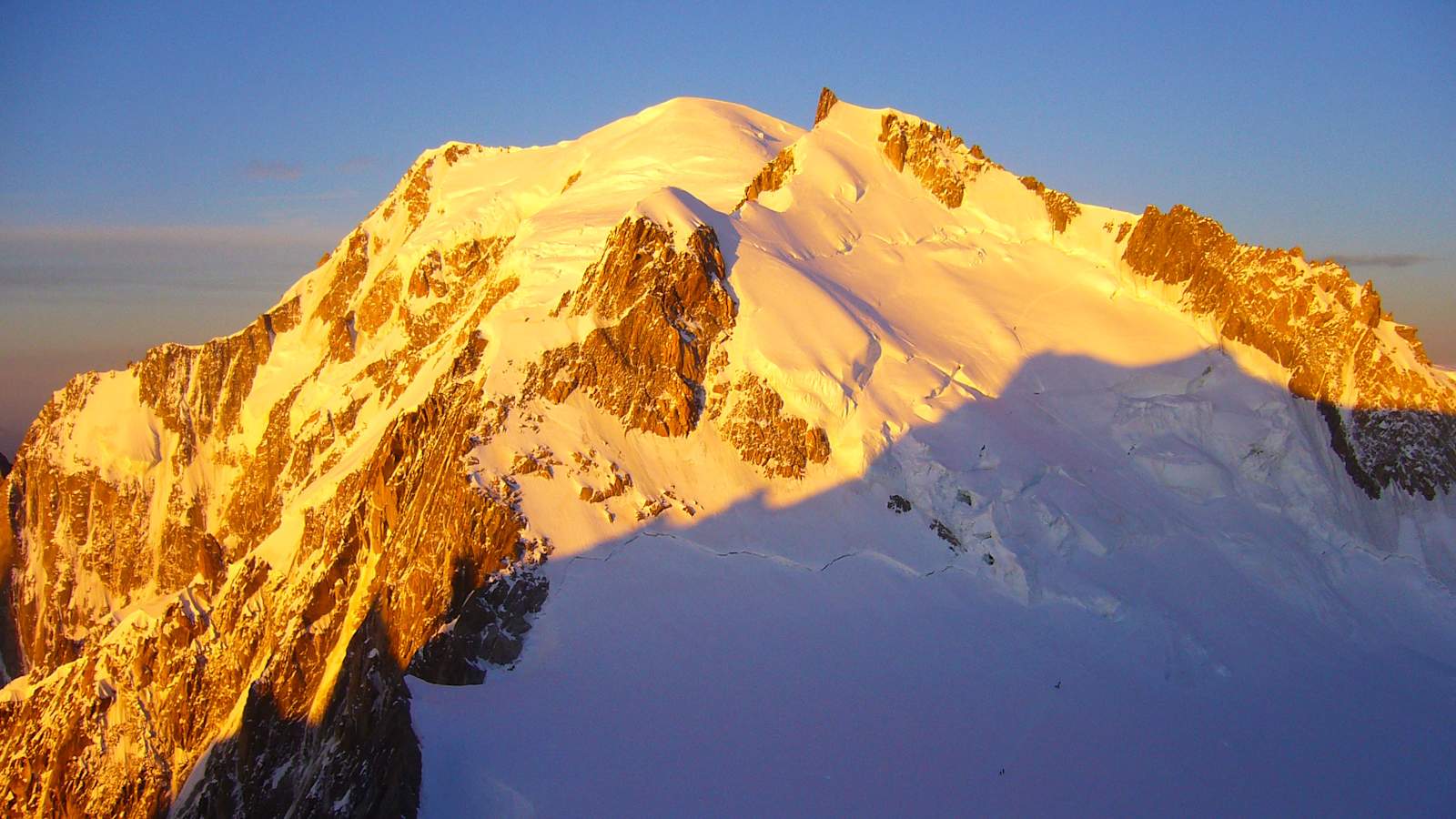 Chamonix: Blick vom Mont Blanc du Tacul zum Mont Blanc