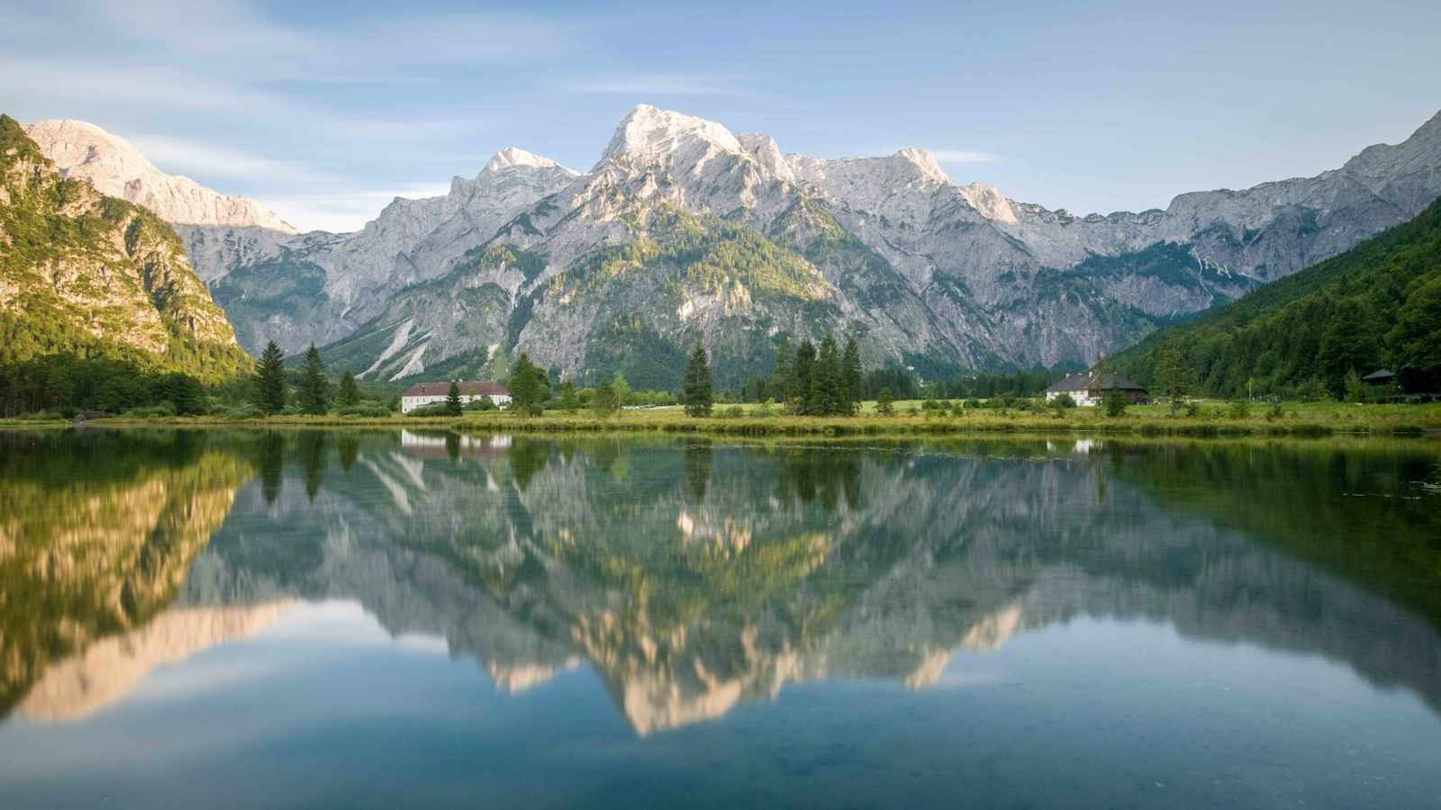 Der Almsee mit dem Zwölferkogel, Totes Gebirge