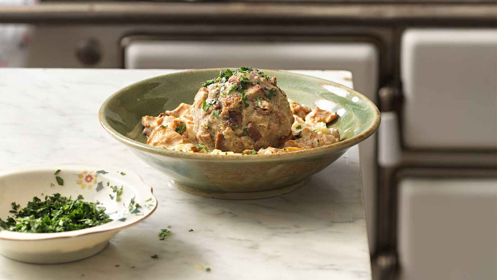 Eierschwammerlknödel