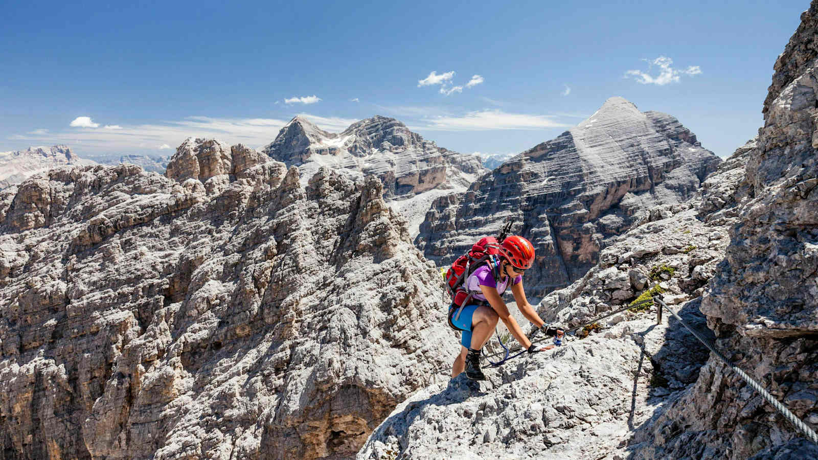 Klettersteig auf der Fanisspitze (2.980 m) in den Dolomiten in Südtirol