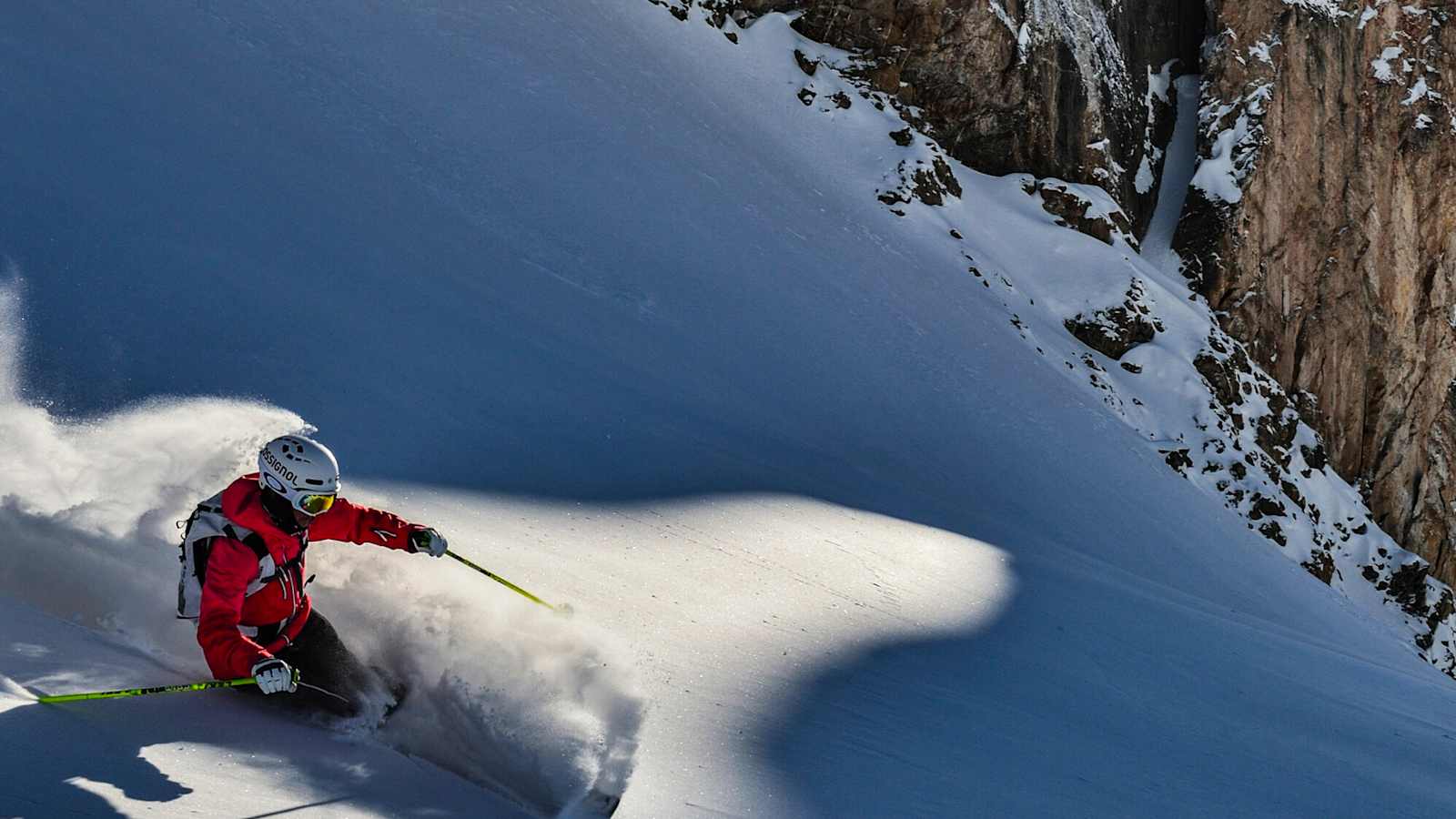 Firn findet man im April sicher vor und mit ein bisschen Glück auch frischer Pulver