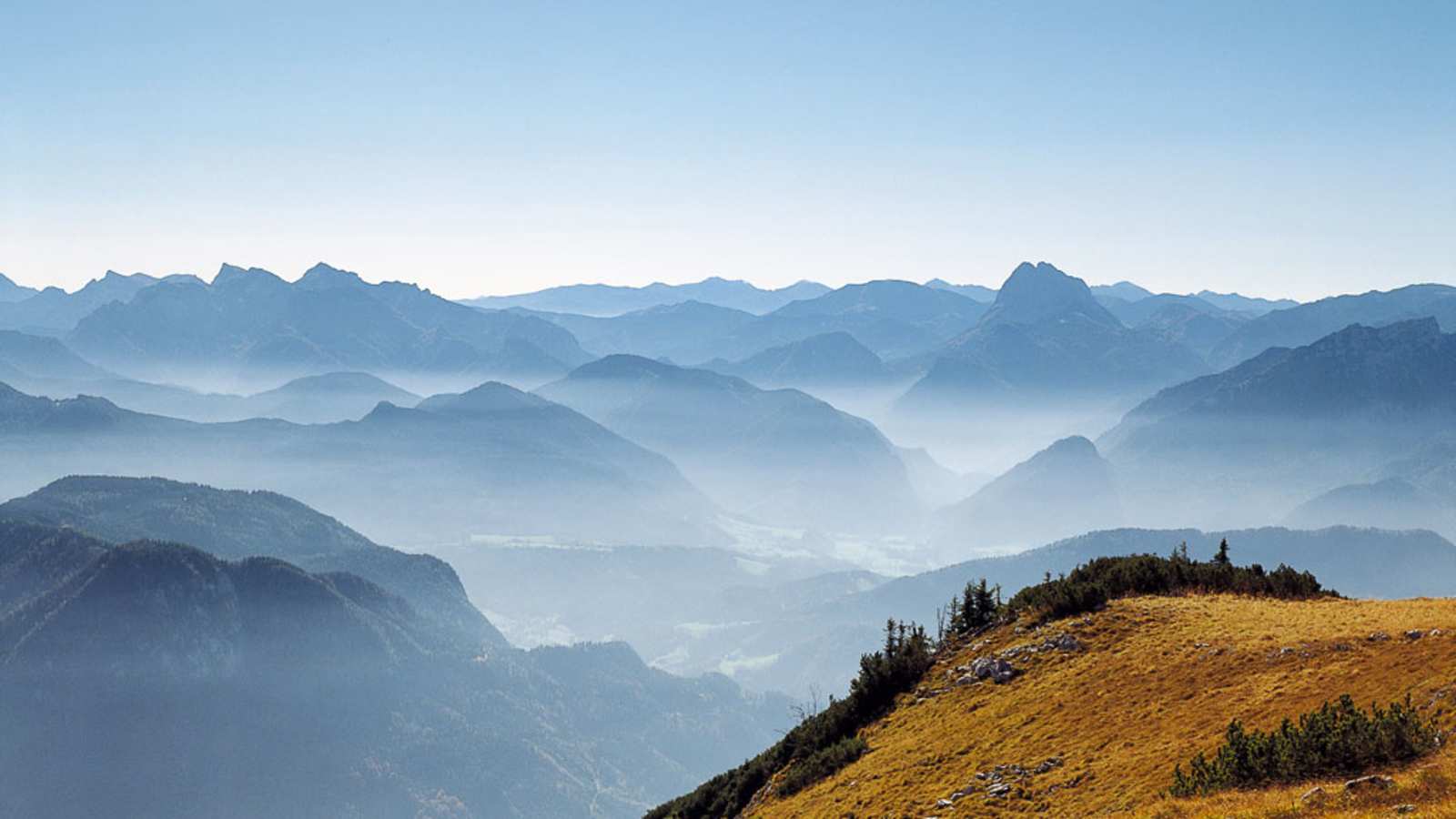 Gipfelblick vom Gamsstein auf die Eisenerzer- und die Gesäuseberge