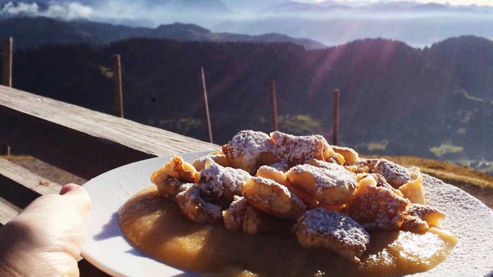 Kaiserschmarrn im Restaurant an der Hochgrat Bergstation in Bayern