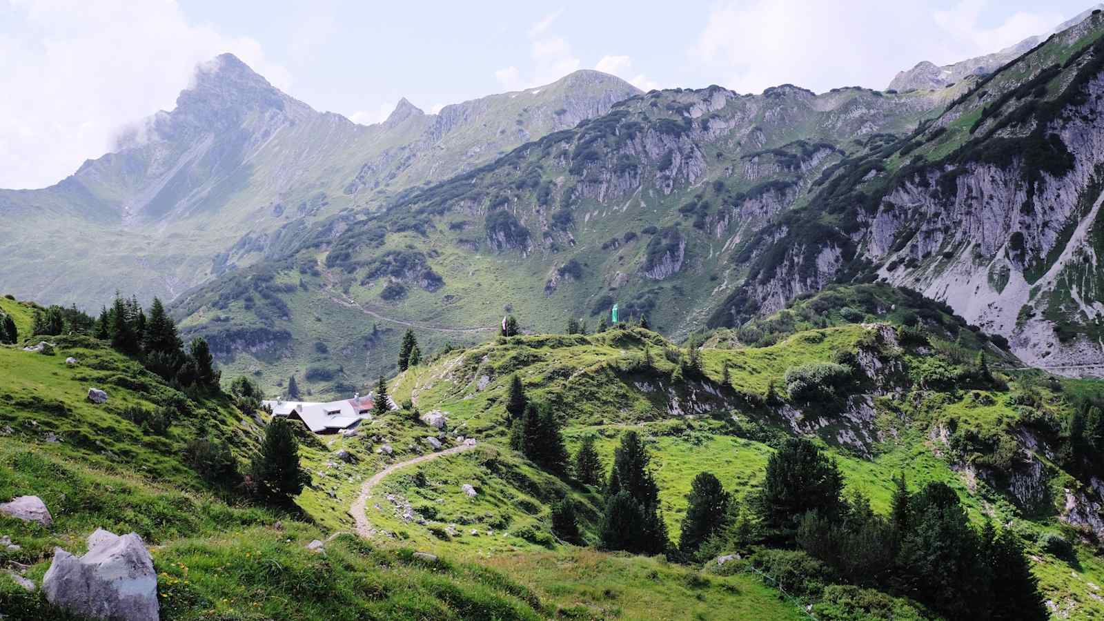 In der Nähe von Lech am Arlberg auf dem Lechweg