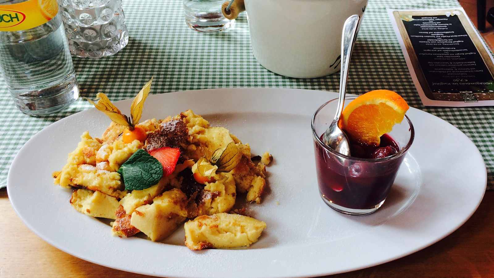 Der Kaiserschmarrn vom Gasthaus Kuglhof in Salzburg