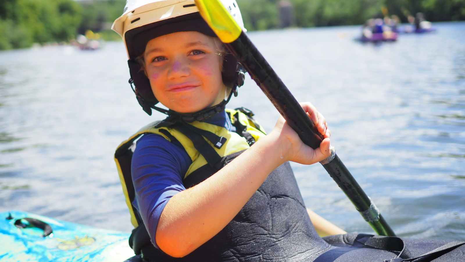 Manche Abschnitte der Ardèche sind auch schon für Kinder geeignet – natürlich mit entsprechender Ausrüstung und Begleitung.