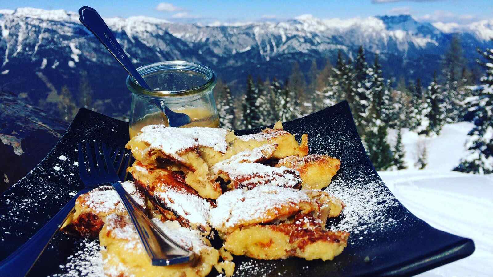 Kaiserschmarrn auf der Krummholzhütte in der Steiermark