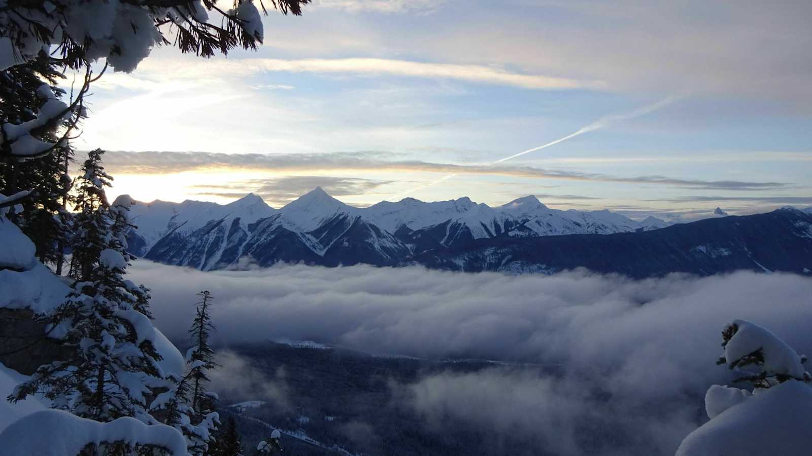 Zugspitze: 4 Jahreszeiten am höchsten Berg Deutschlands