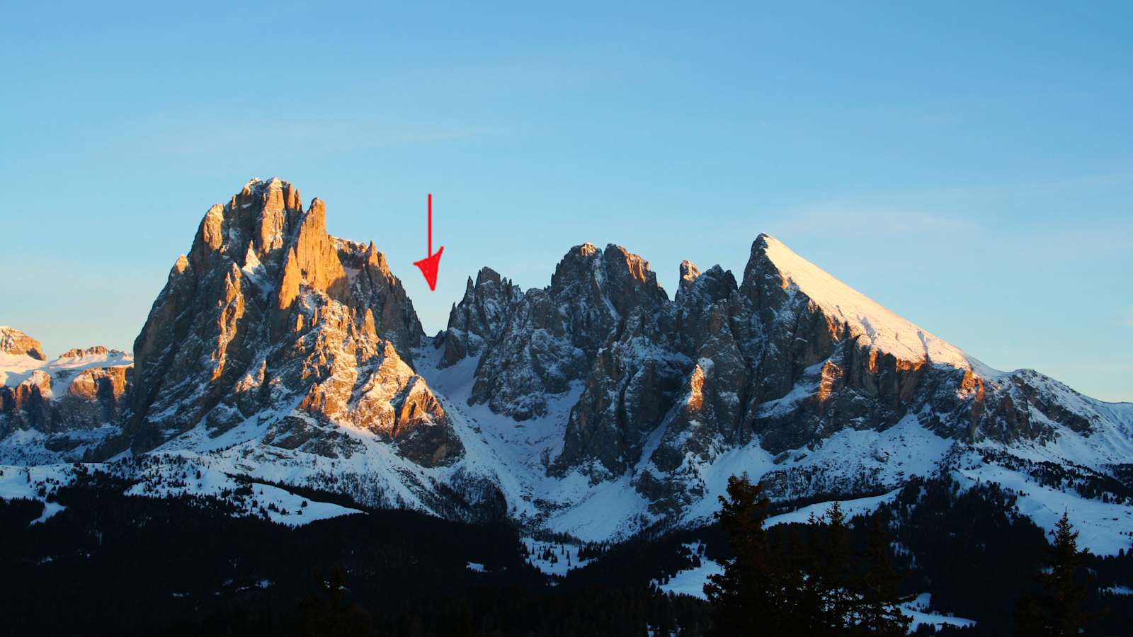 Langkofelscharte zwischen Langkofel und Fünffingerspitze in den Dolomiten