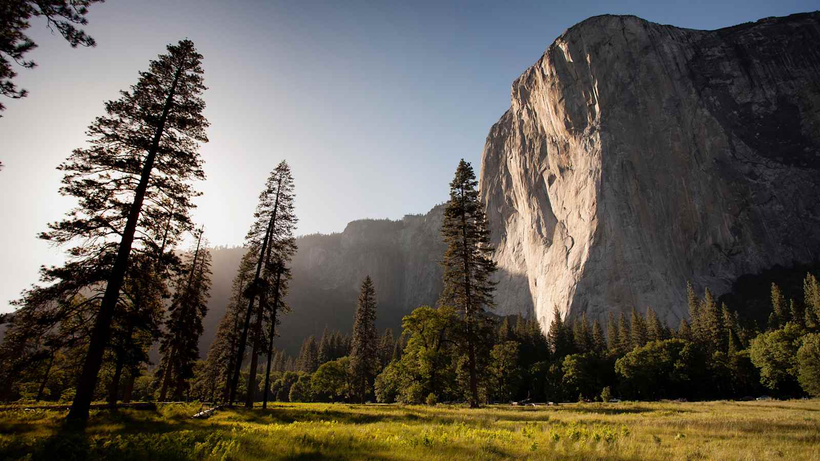 Der mächtige El Cap mit der markanten „Nose“ im Yosemite