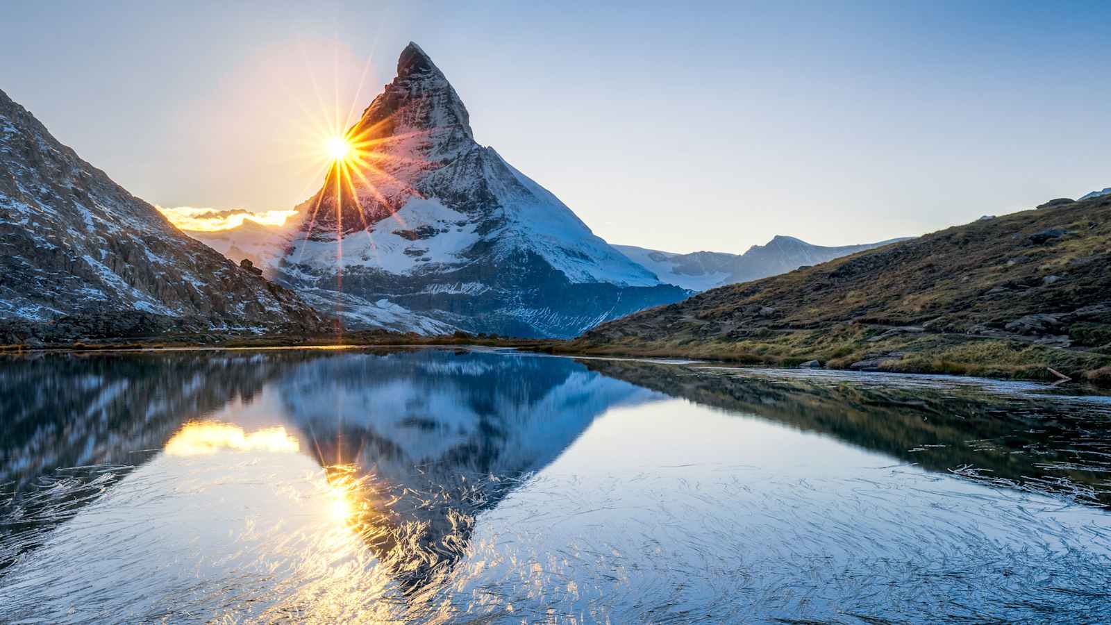 Matterhorn und Riffelsee