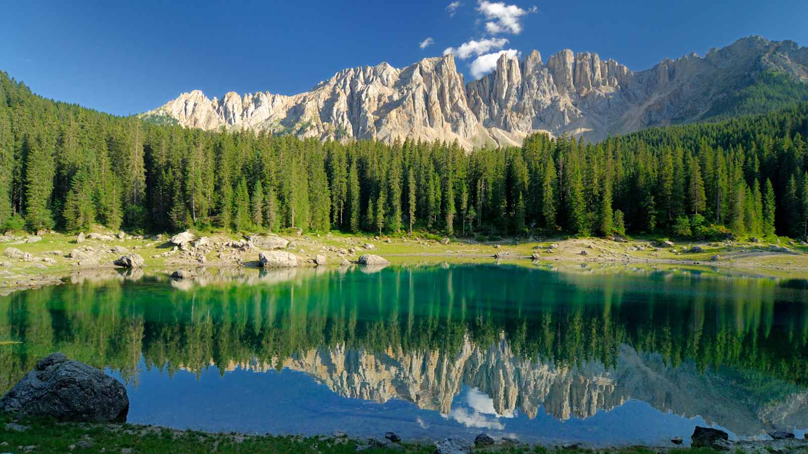 Naturjuwel Karersee in Südtirol