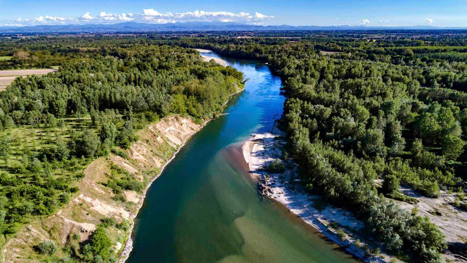 Sicht von oben auf den Ticino Naturpark 