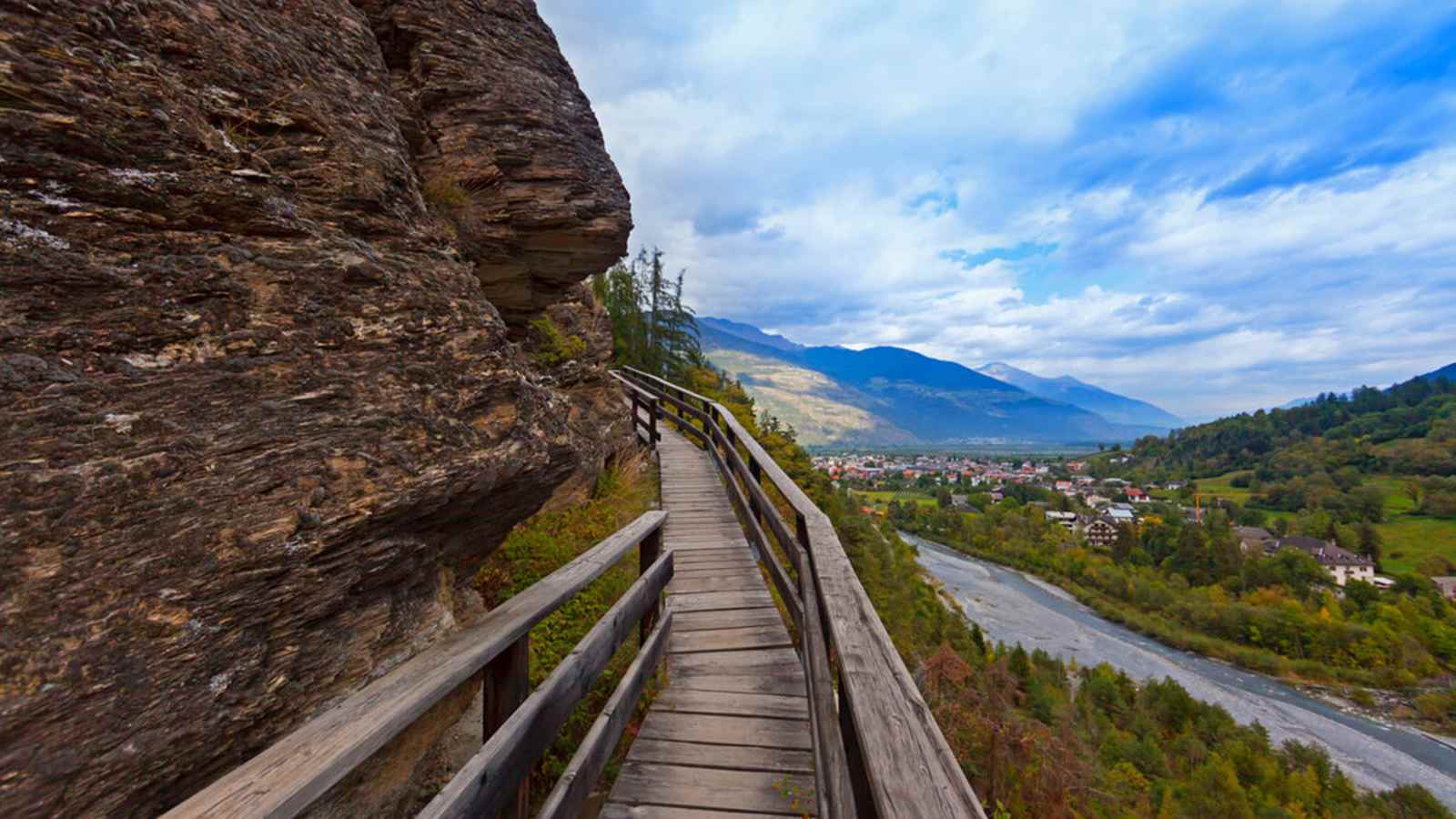 Frauwaal ab Prad bei Meran in Südtirol