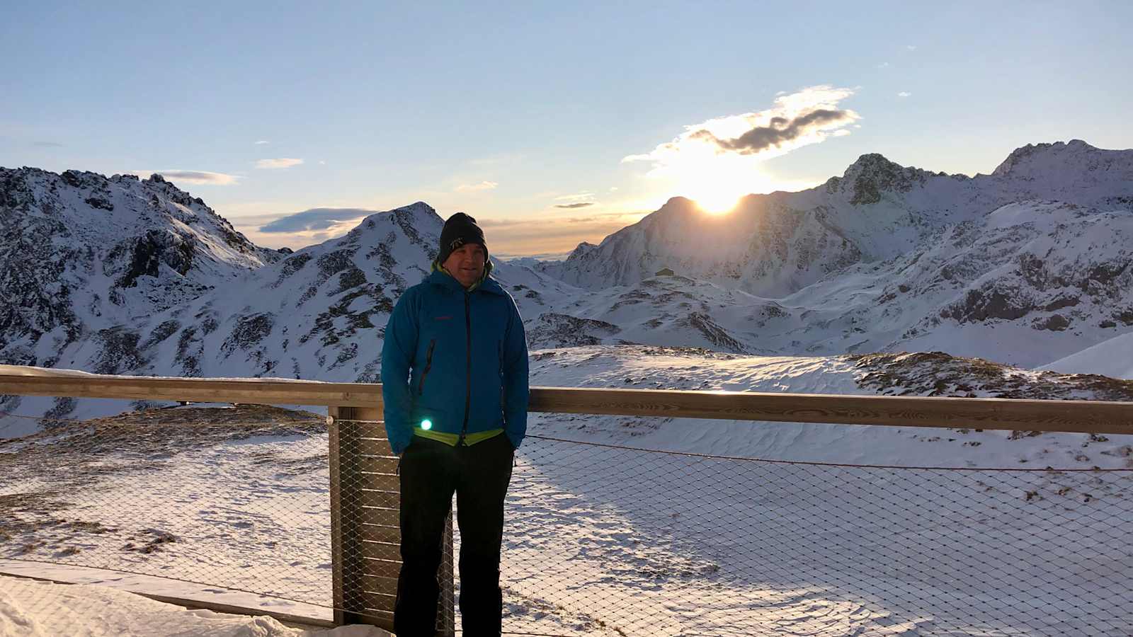 Michael Klein freut sich bei jedem Powderrun über das funktionale Longsleeve