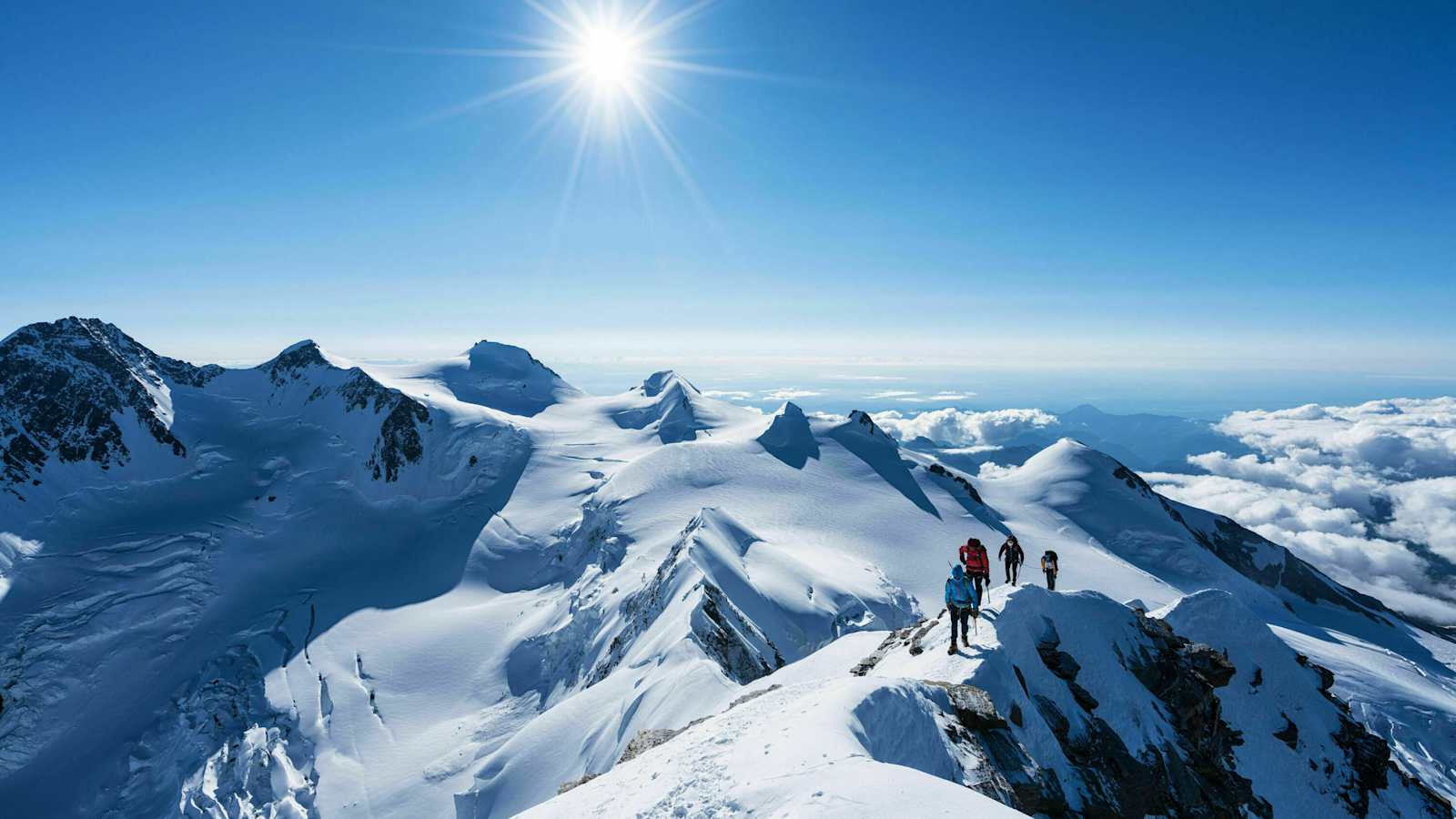 Vincentpyramide: Bergsteiger im italienischen Monte-Rosa-Massiv