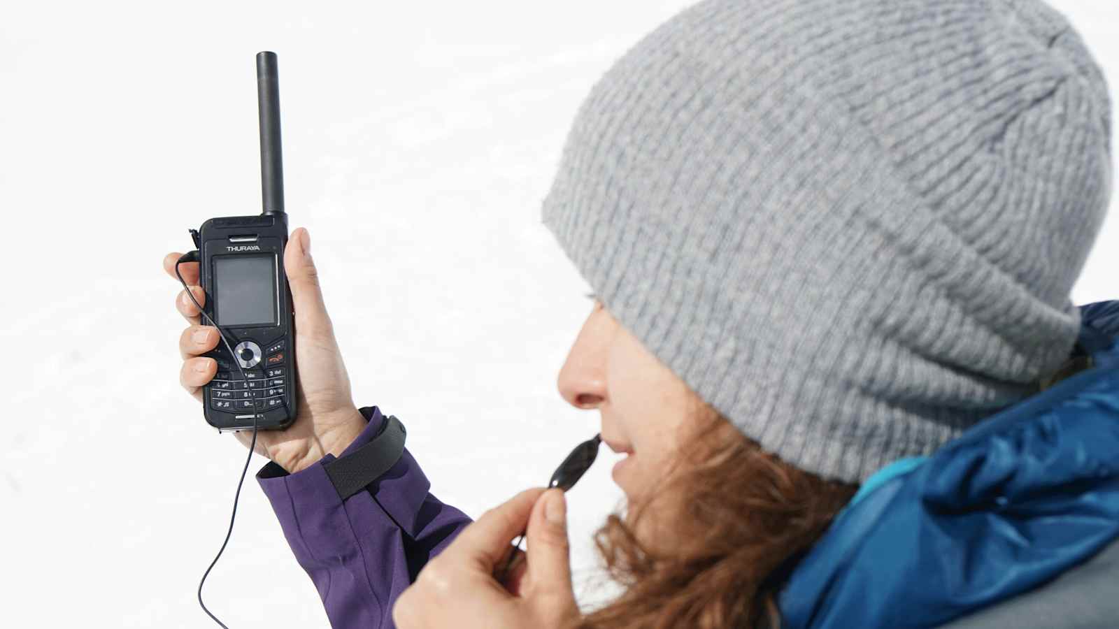 Satelliten-Mobiltelefon: Sat-Sleeve von Thuraya