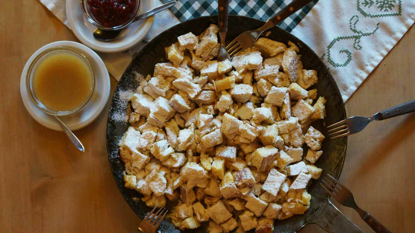 Kaiserschmarrn auf dem Karwendelhaus