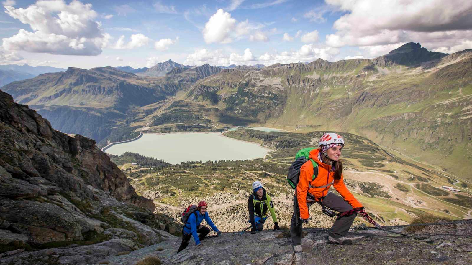 Die Berge in der Vertikalen erklimmen, das ist auf den Klettersteigen im Paznaun möglich.