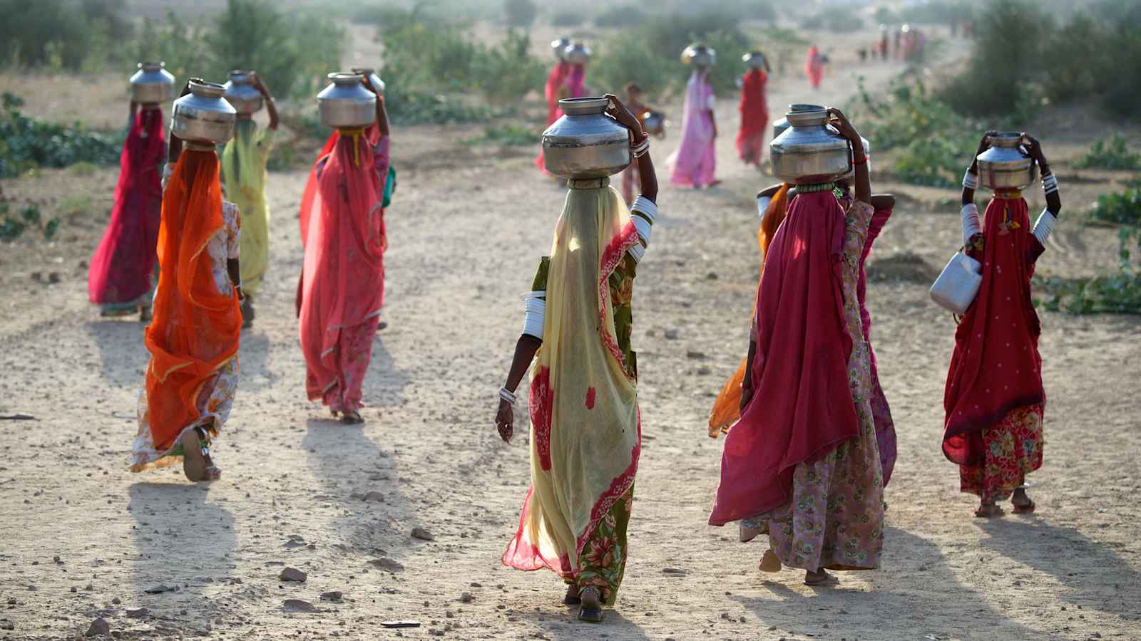 Planet Wüste: Frauen in Rajasthan in Indien