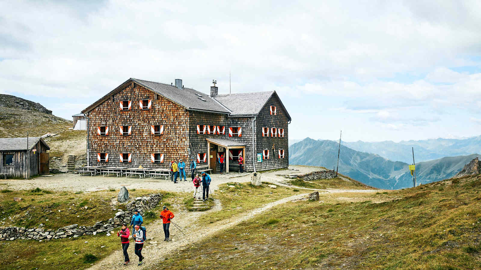 Die Glorer Hütte liegt am Berger Törl und ist vom Ködnitztal in zwei Stunden erreichbar.