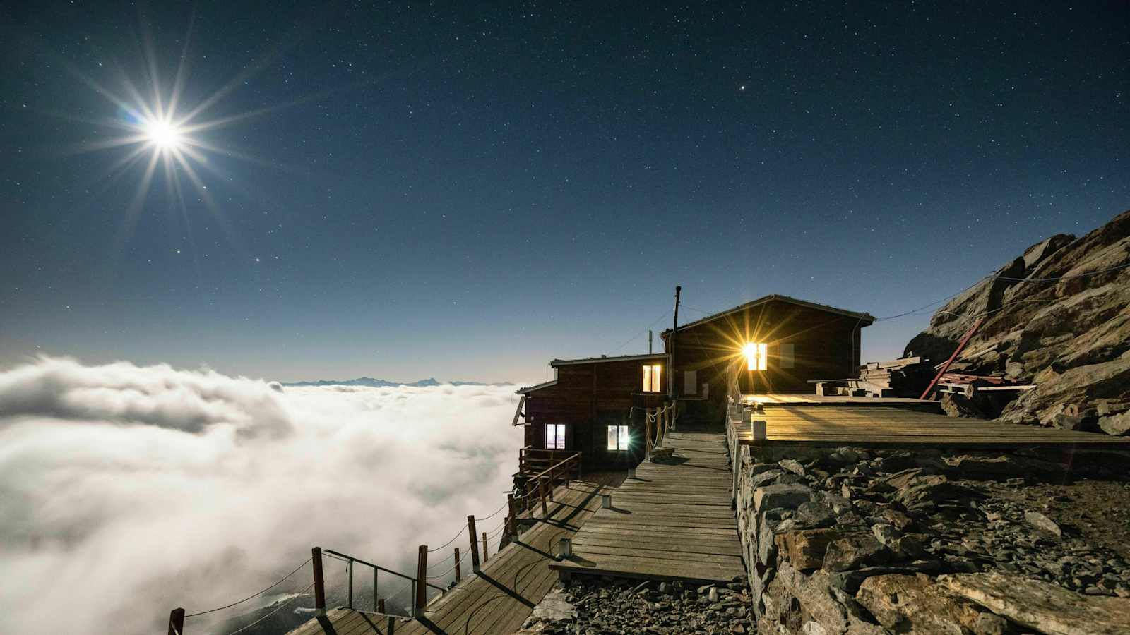 Balmenhorn-Stützpunkt: Rifugio Gnifetti im Monte-Rosa-Massiv