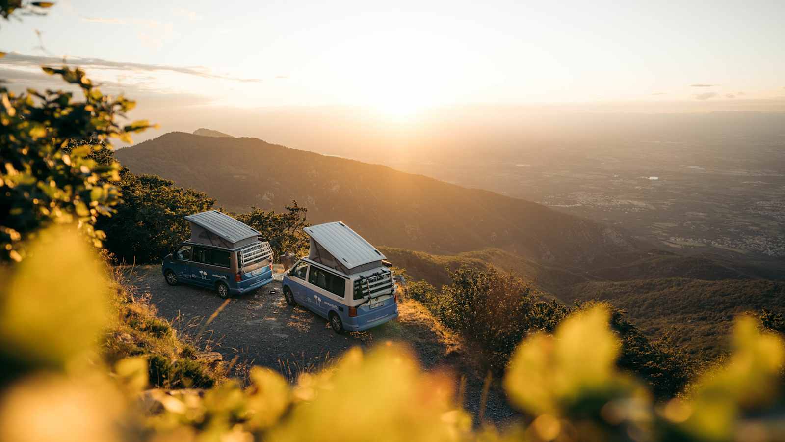 Übernachtung mit Ausblick? Auf den Spots von Roadsurfer ist das möglich.