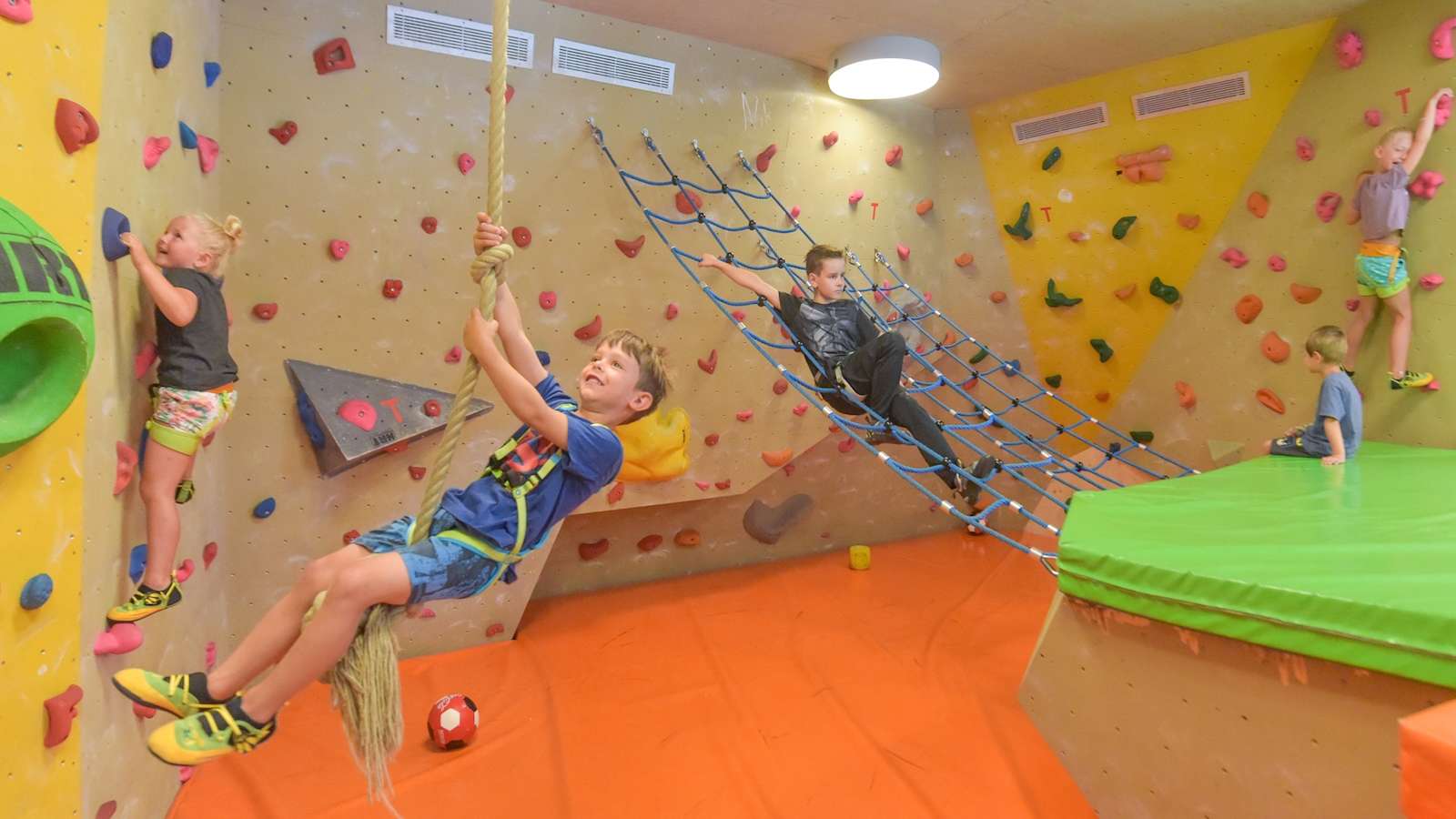 Kletterhalle Mühldorf Boulderbereich