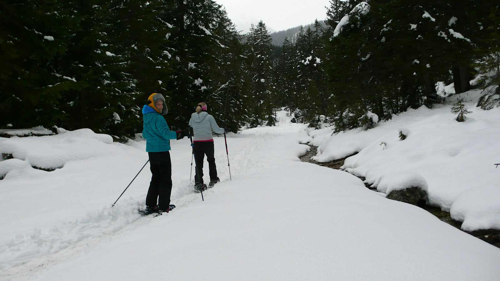 Schneeschuhwandern mit Kindern