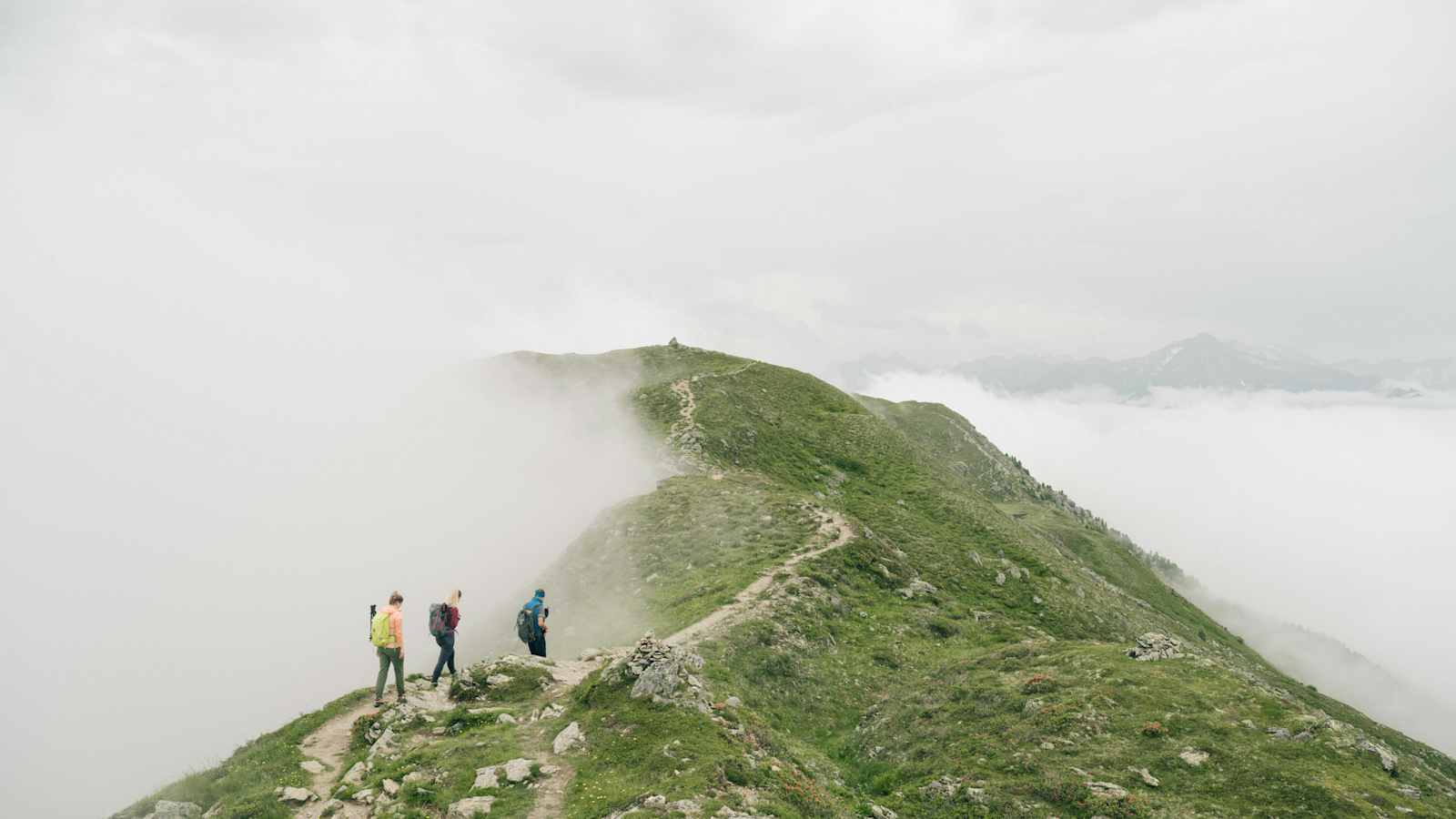 Wandern bei Nebel