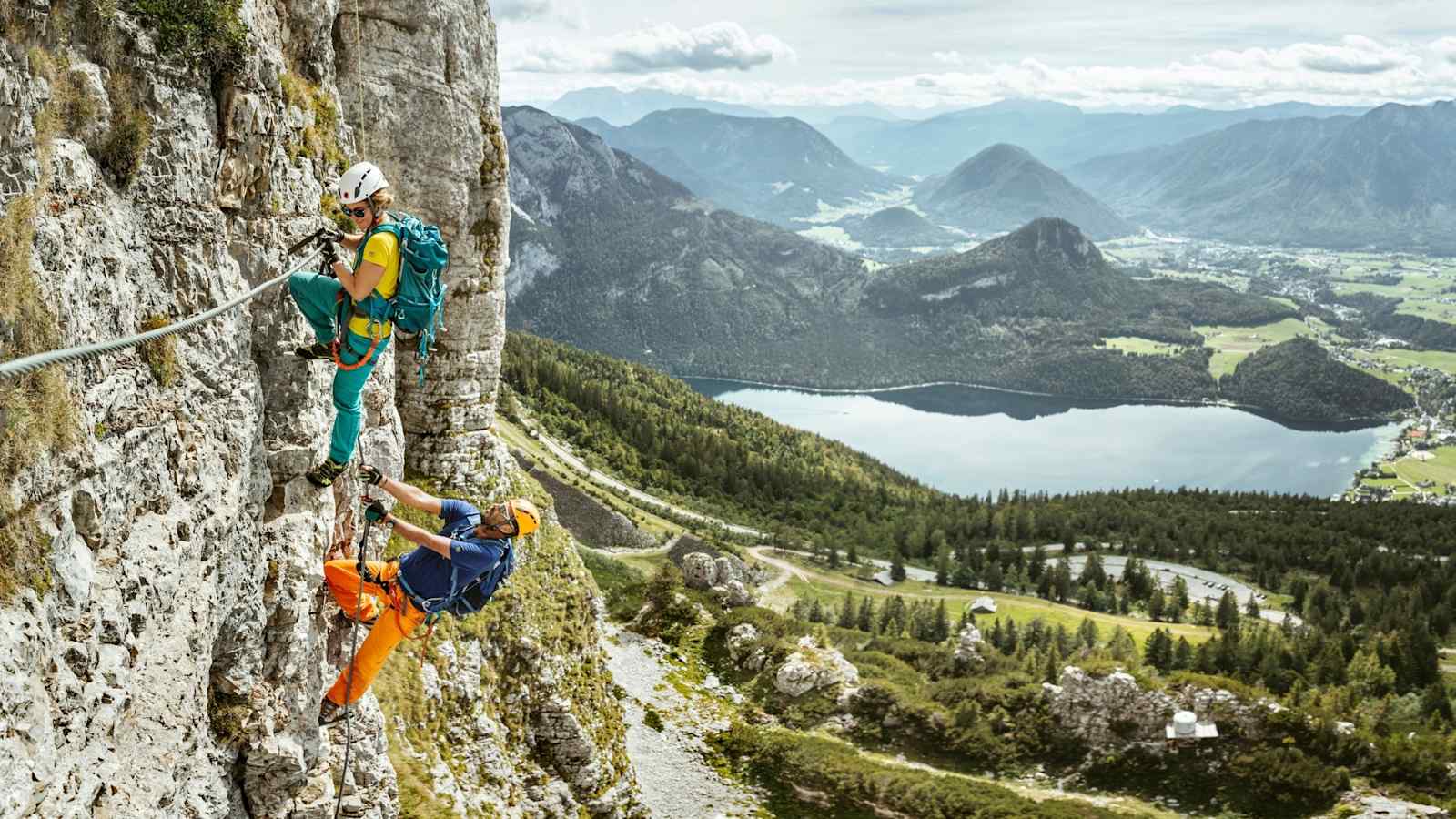 Die Kletterer beim Start des Klettersteiges.