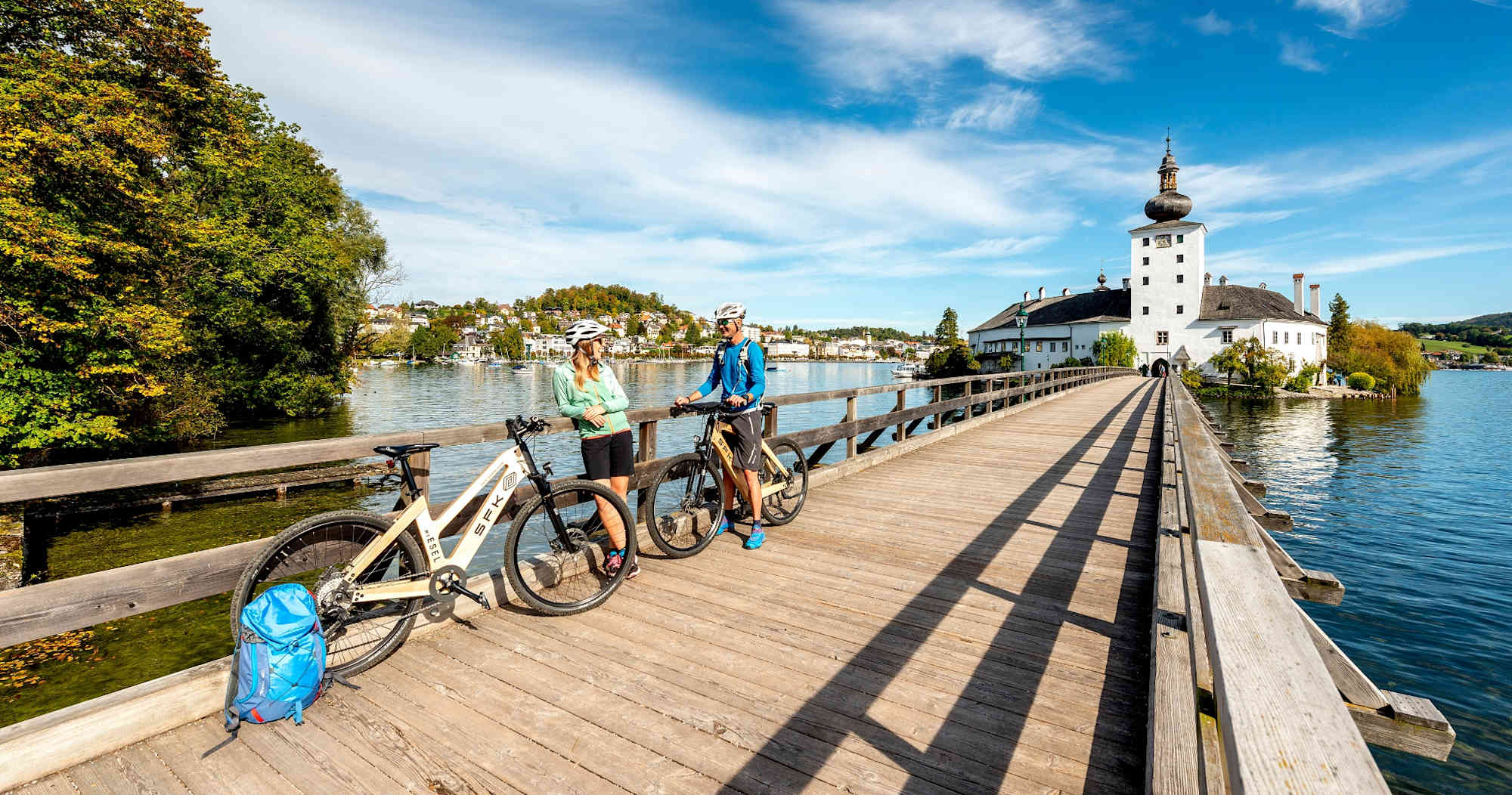 Salzkammergut Radweg - Schloss Ort am Traunsee