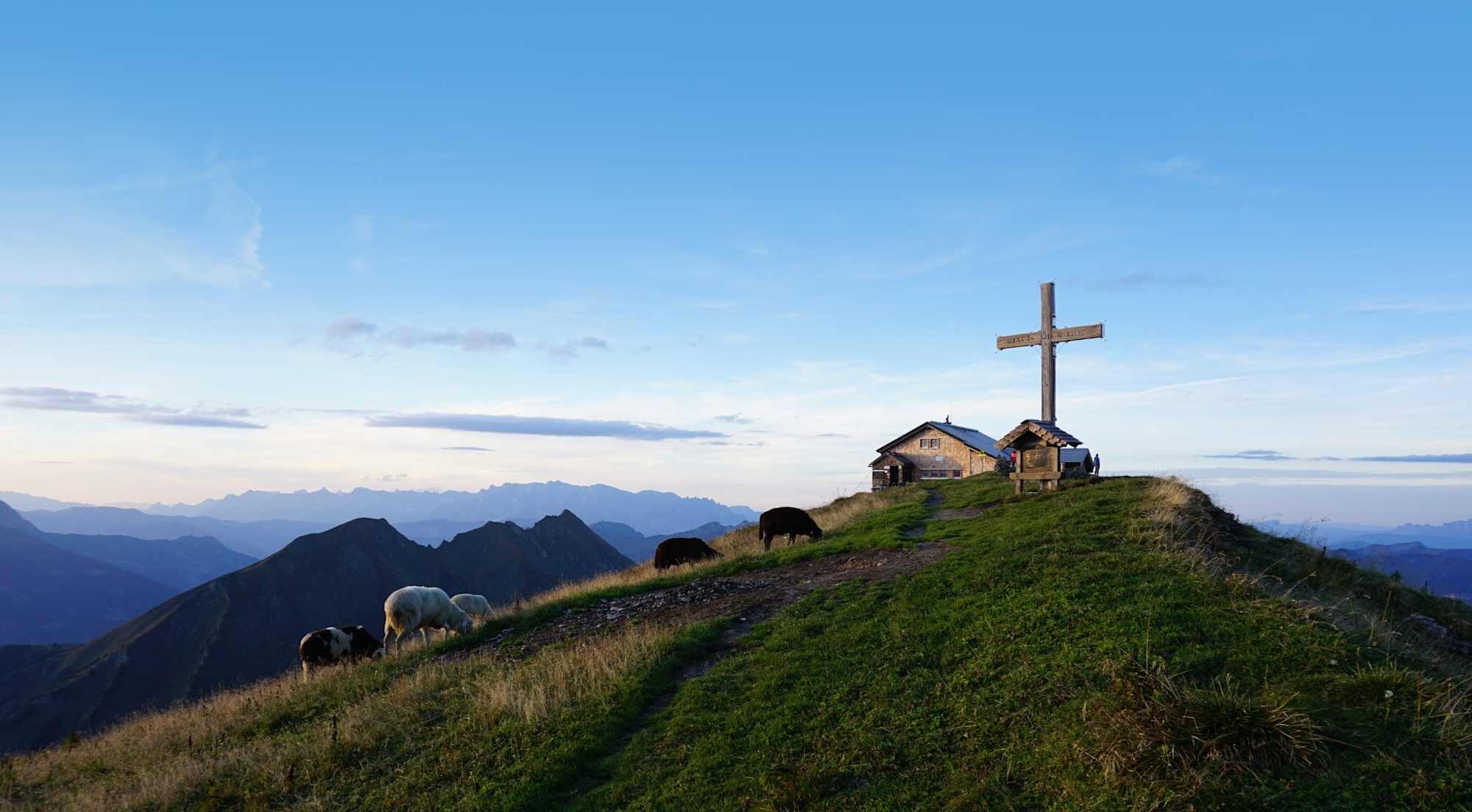 Die Gamskarkogelhütte direkt am Gipfel des Gamskarkogels