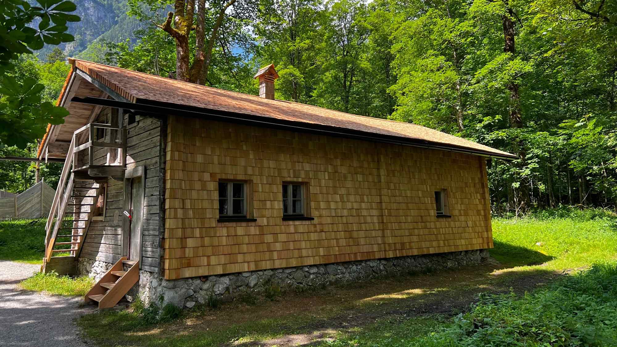 Watzmann-Ostwand-Hütte