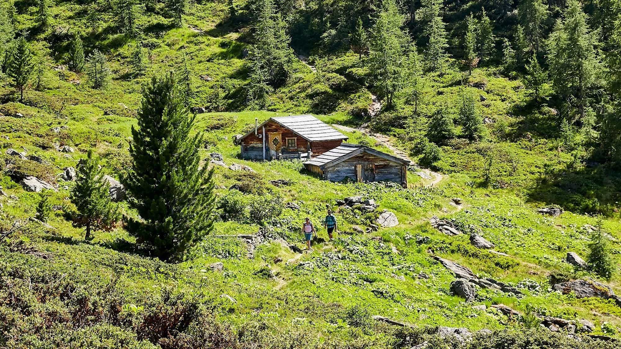 Auf dem Erlebniswanderweg von der Idalp nach Ischgl