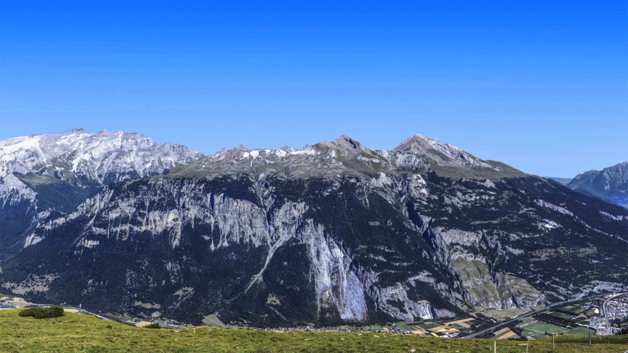 Calanda 2.805 m