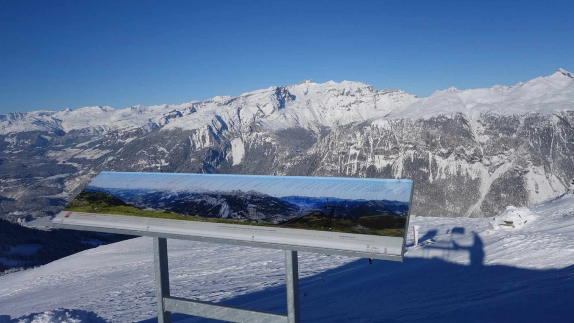Panoramatafel am höchsten Punkt der Tour