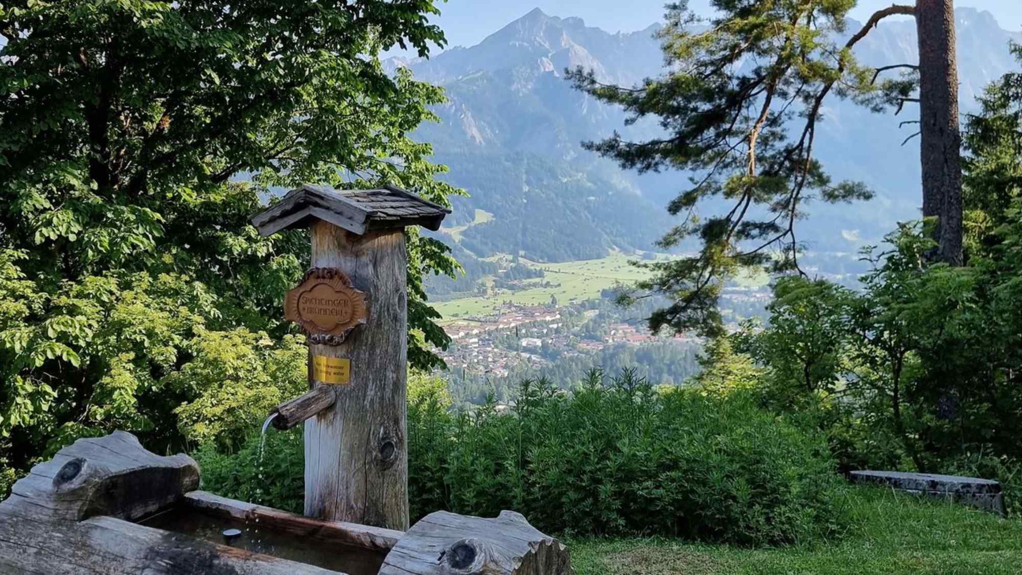 Brunnen bei der St.-Martin-Hütte