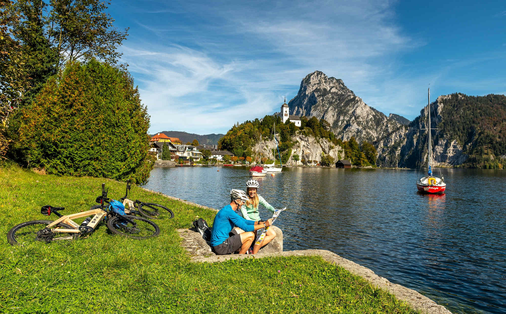 Salzkammergut Radweg - Am Ufer des Traunsees