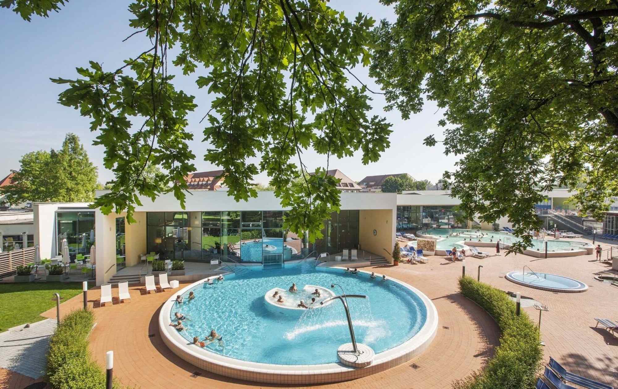 Thermalbecken der Parktherme Bad Radkersburg