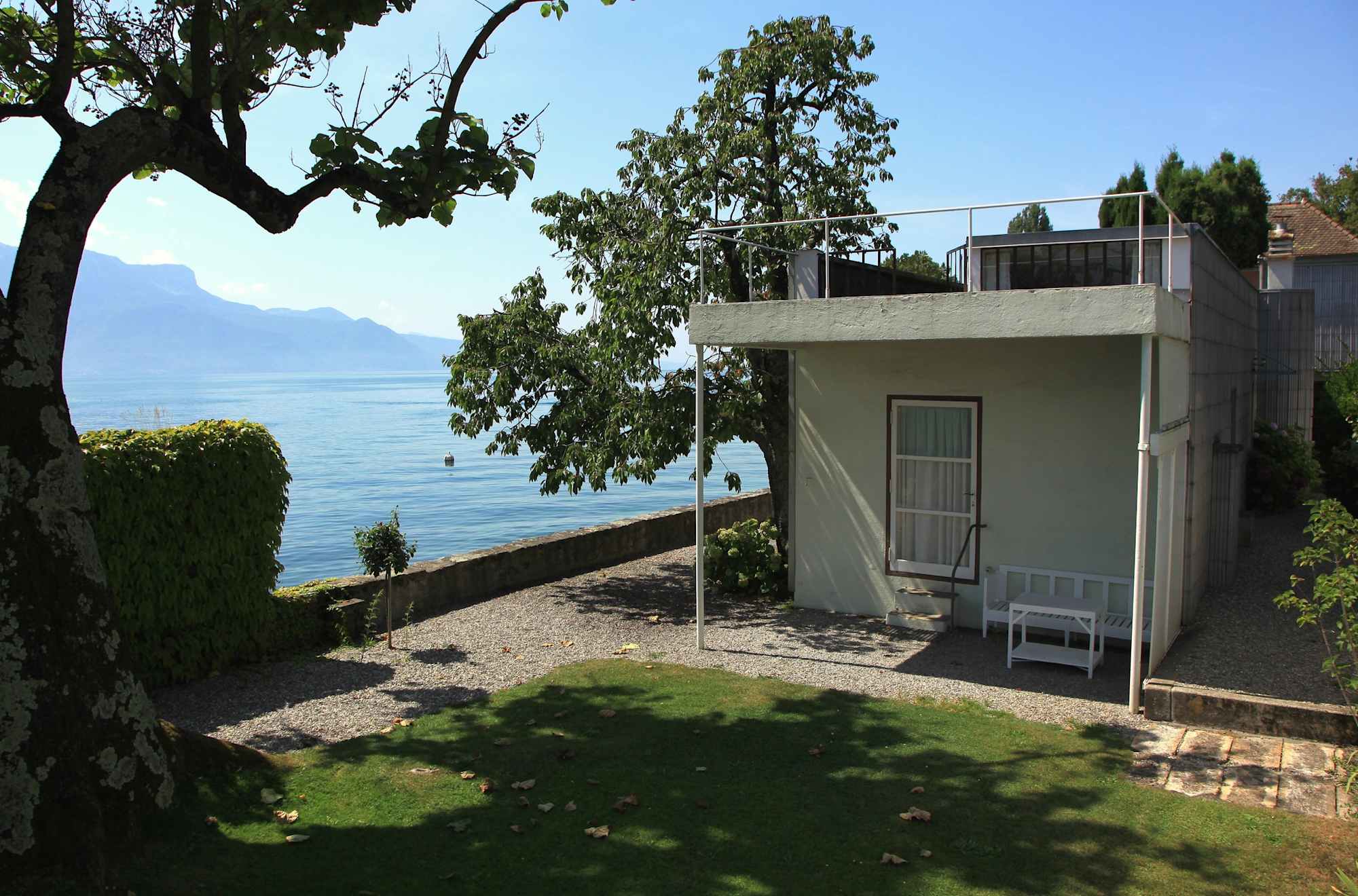Villa „Le Lac“ (1923) am östlichen Ufer des Genfersees