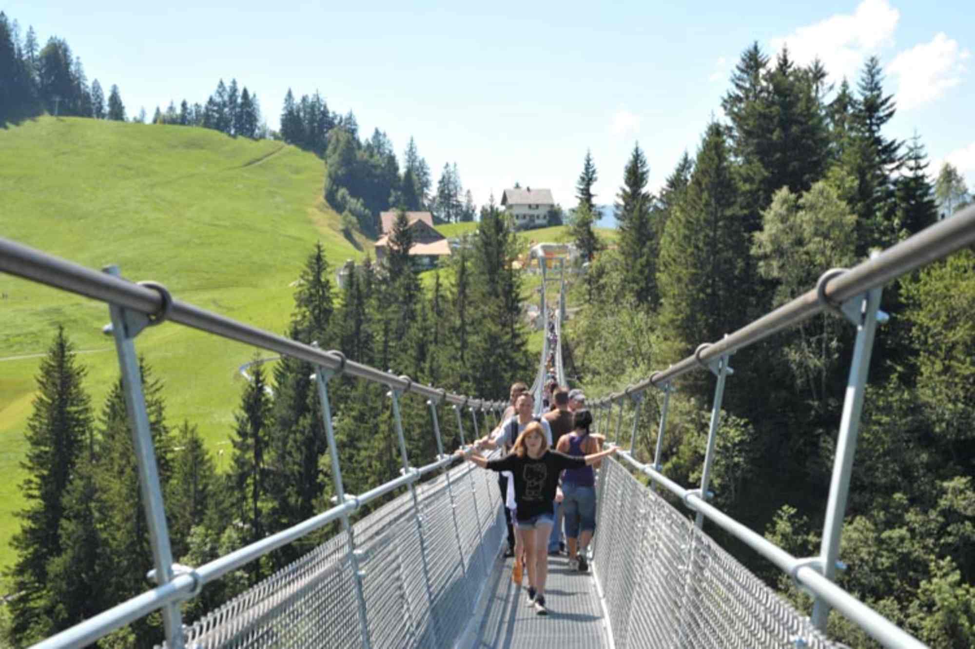 Die Raiffeisen Sky Walk, eine der längsten Hängebrücken Europas.